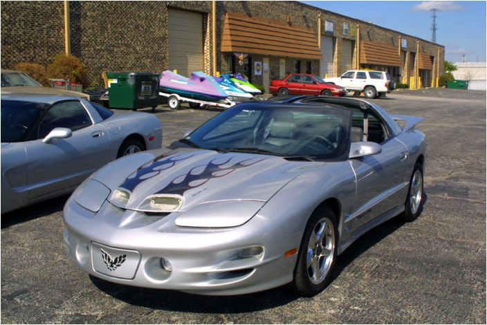 704 X 470